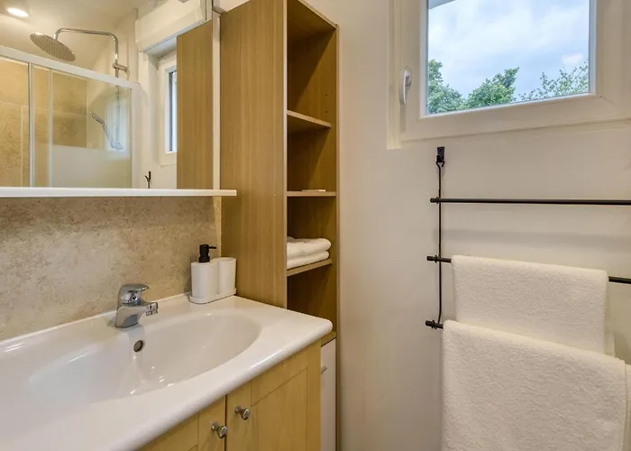 Charmant Appartement Apartament Ruelle-sur-Touvre